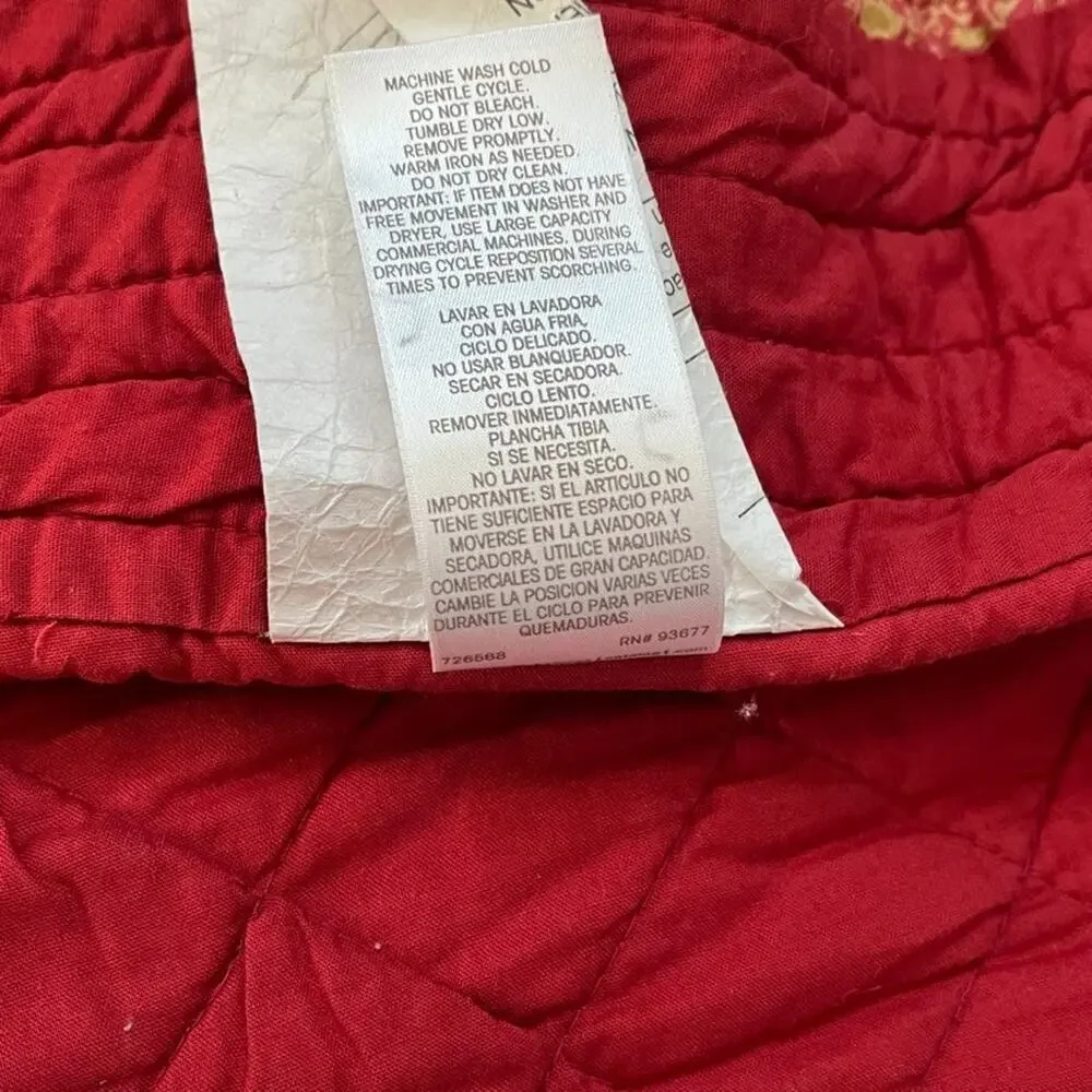 JCPENNEY Home Collection Red Roses Cotton Quilt 118